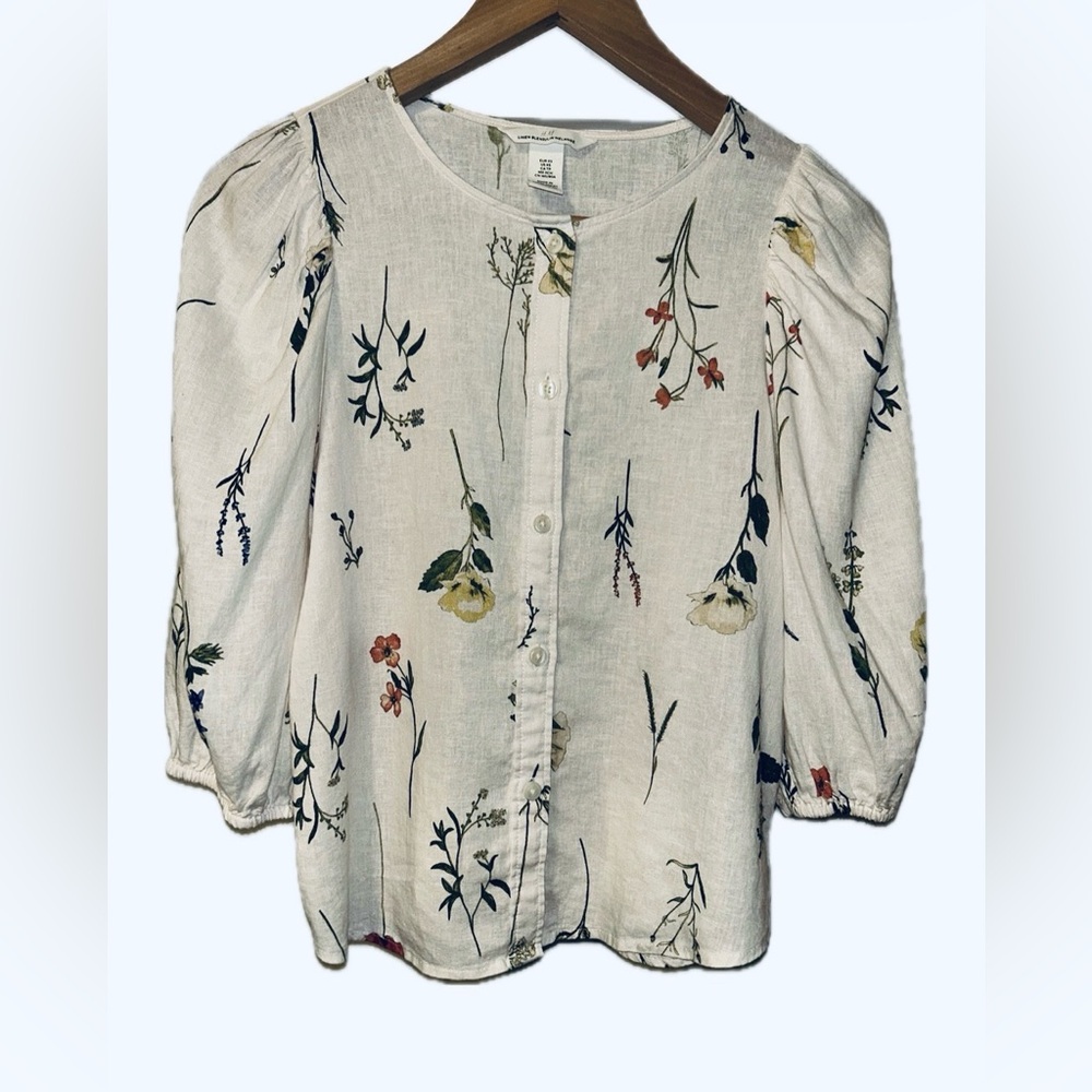 NWOT. H&M linen Blouse. Size XS. - Picture 4 of 10